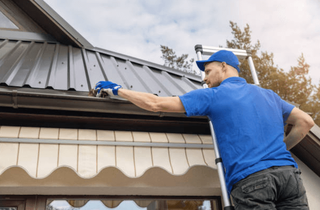 gutter cleaning in taylor